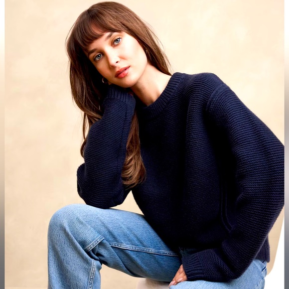 NWT BANANA REPUBLIC TEXTURED STITCH PULLOVER SWEATER - Picture 3 of 9